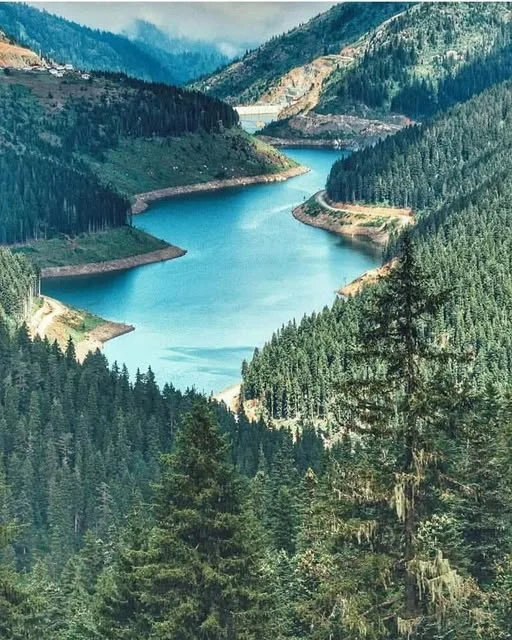 YAŞMAKLI